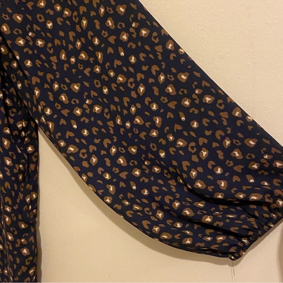 West Kei Size XXL Patterned Tie Front Keyhole Blouse Lower Tie Front - Picture 5 of 10